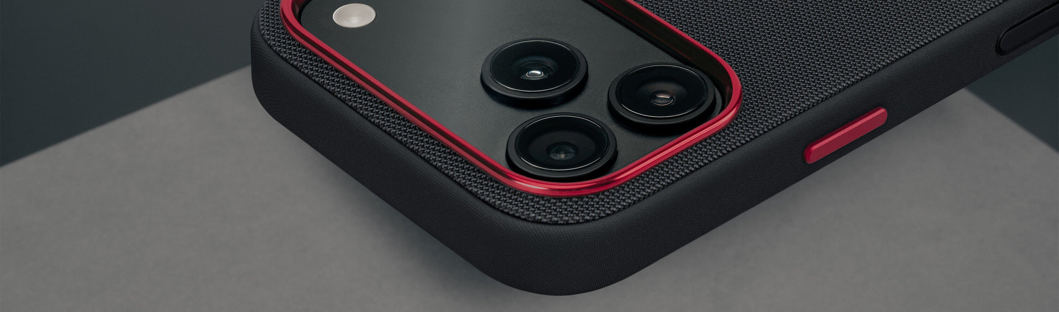 Coques tissées pour iPhone 17 Pro Series