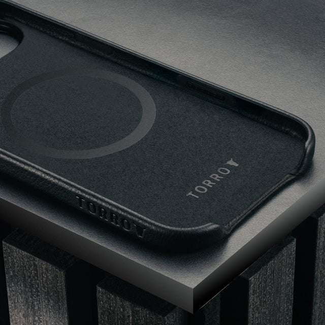 Microfibre lined frame in the Black Leather Bumper Case for iPhone 17 Air